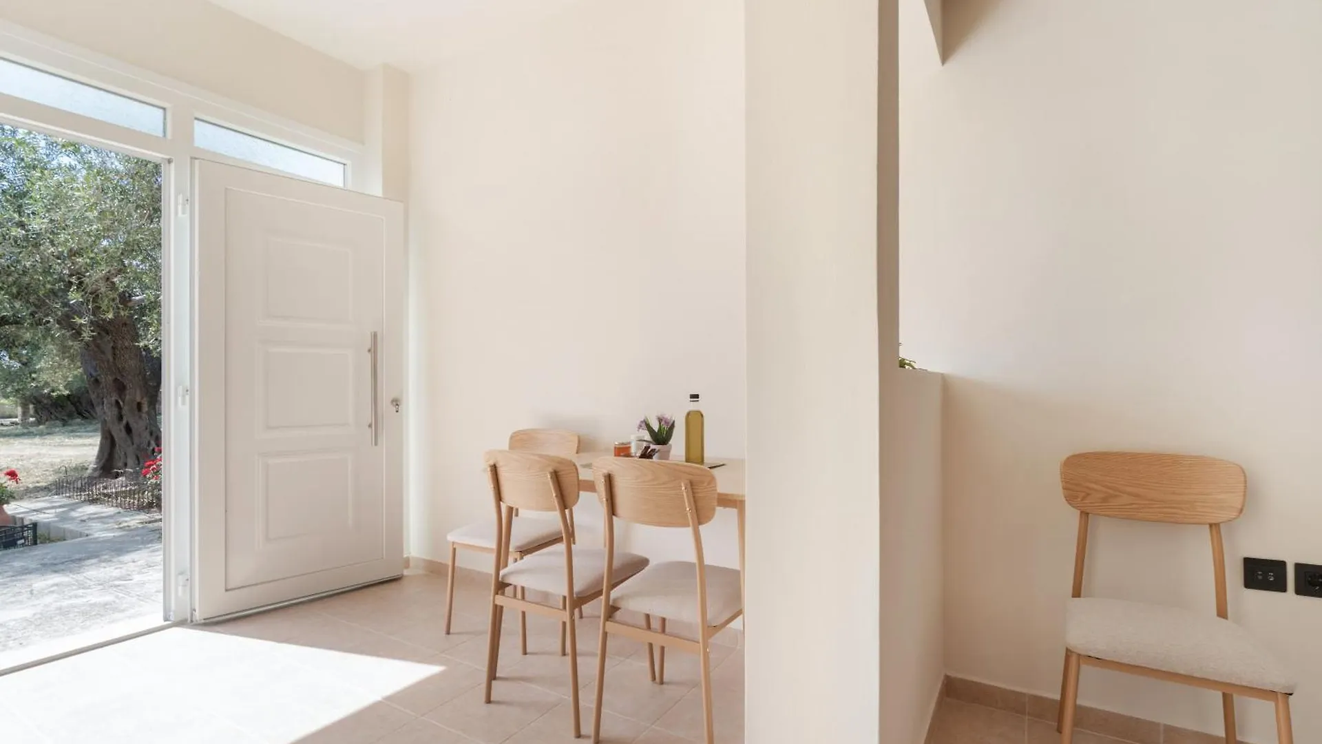 Panagis Apartments أرغوستولي